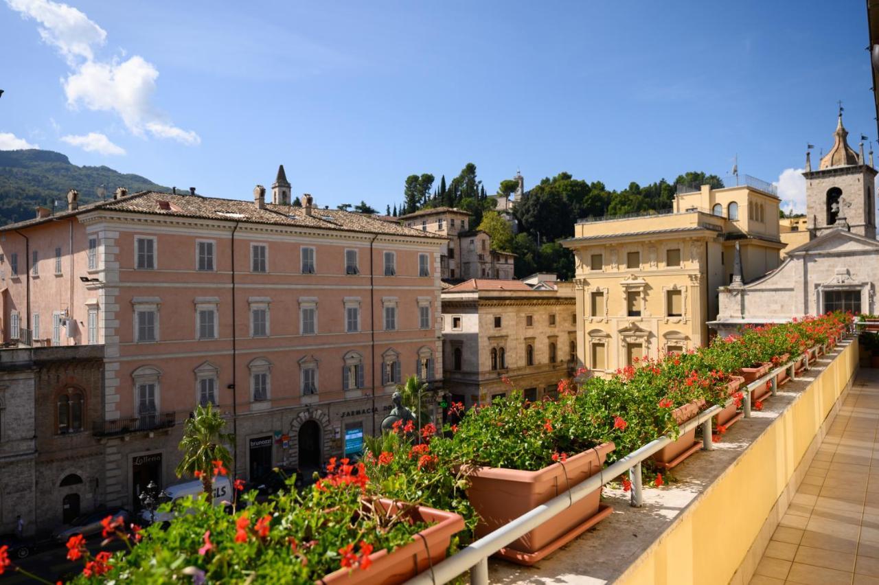 Ferienwohnung L'Attichetto Ascoli Piceno Exterior foto