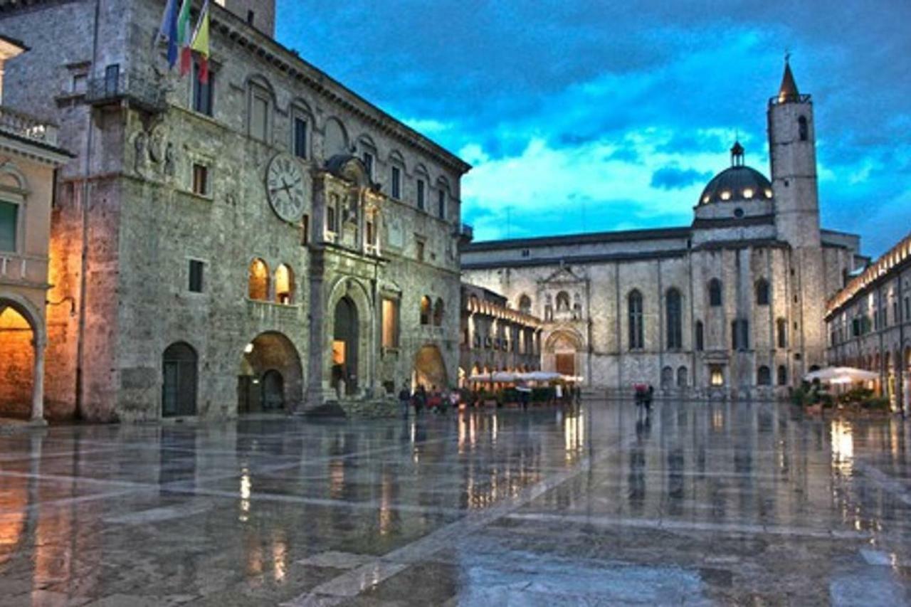 Ferienwohnung L'Attichetto Ascoli Piceno Exterior foto