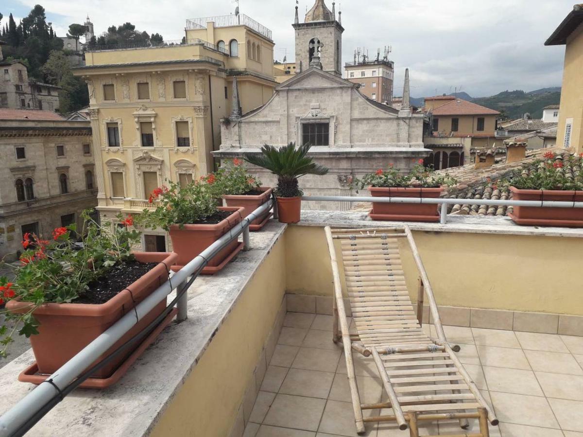 Ferienwohnung L'Attichetto Ascoli Piceno Exterior foto