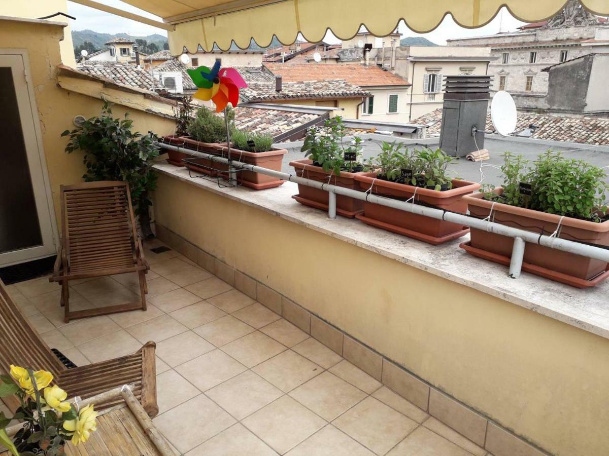 Ferienwohnung L'Attichetto Ascoli Piceno Exterior foto