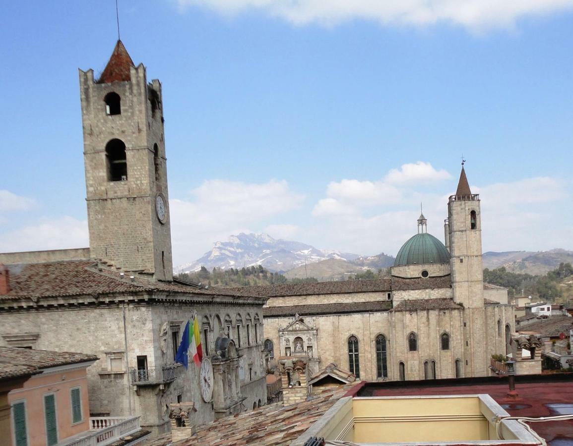 Ferienwohnung L'Attichetto Ascoli Piceno Exterior foto